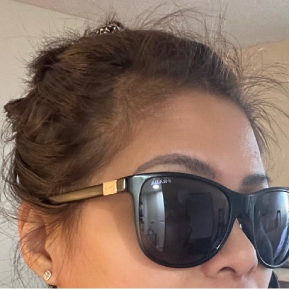 Prada Sunglass - Picture 10 of 10